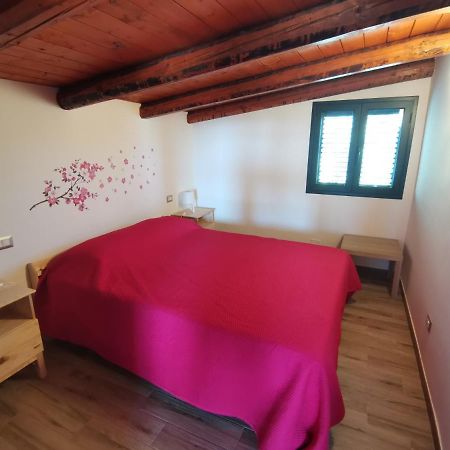 Villa Sole - Finaiti - Appartamento Per Turisti Floridia Exterior foto