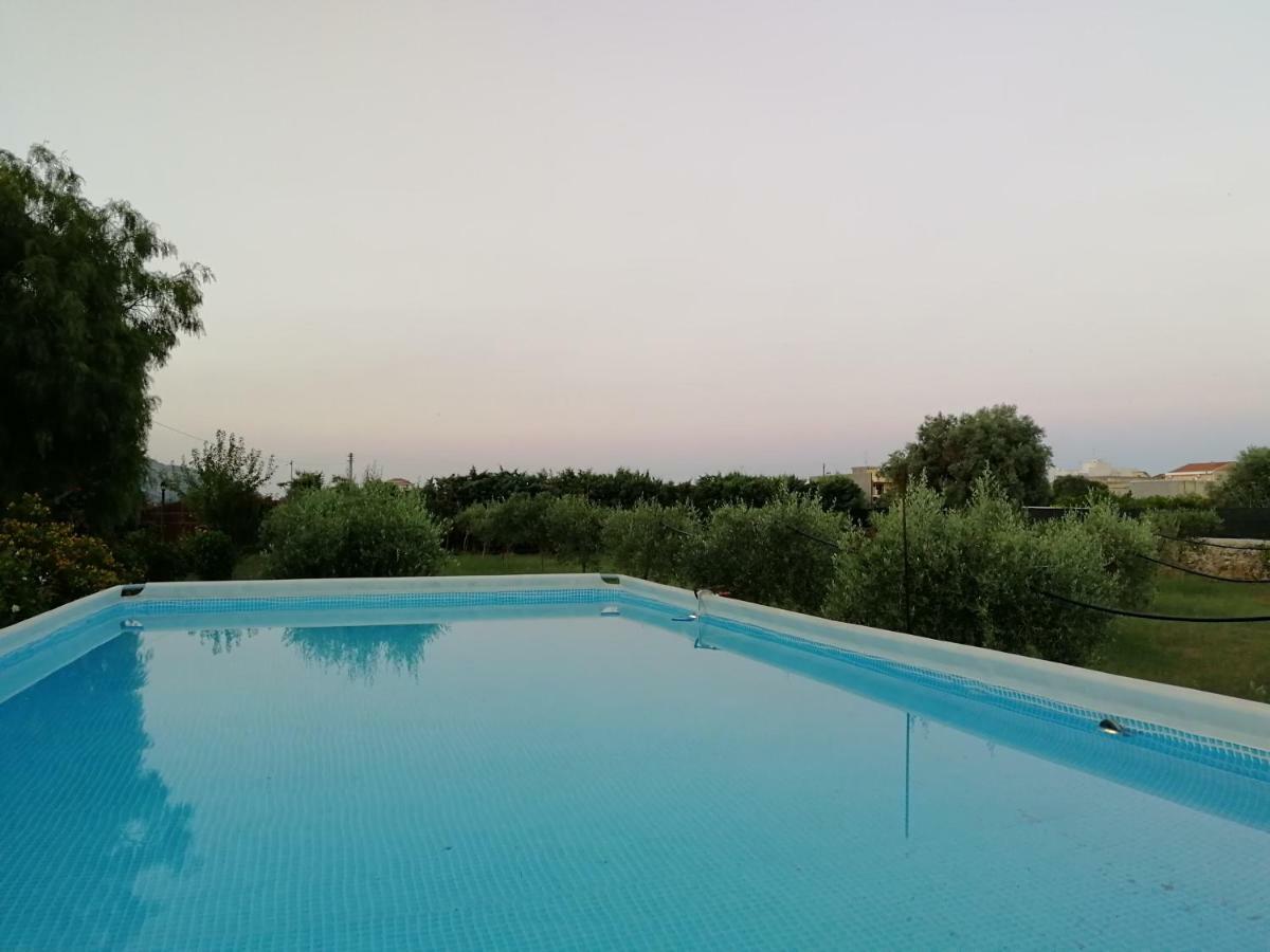 Villa Sole - Finaiti - Appartamento Per Turisti Floridia Exterior foto
